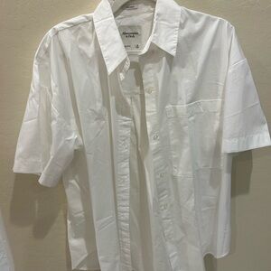 Short Sleeve Abercrombie White Oversized Button Up - Sz M